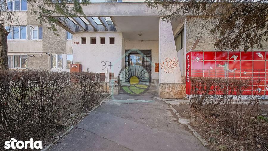 Garsoniera gata de mutat / inchiriat etaj 1, sud, centrala proprie - 1