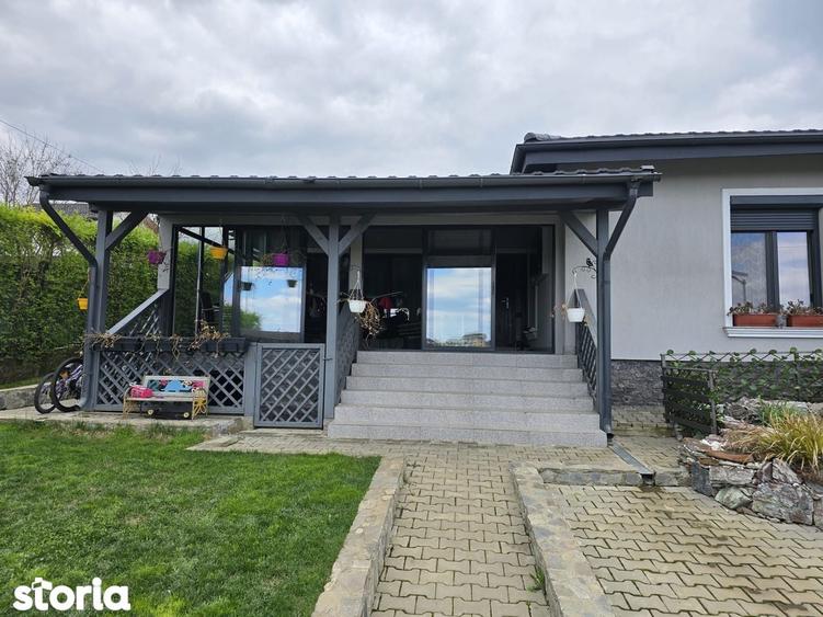 Casă cu 3 camere cu Teren 500 Mp în Miroslava