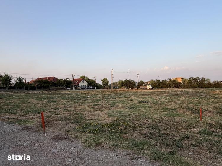 Teren de 541.82 mp, în Săcălaz