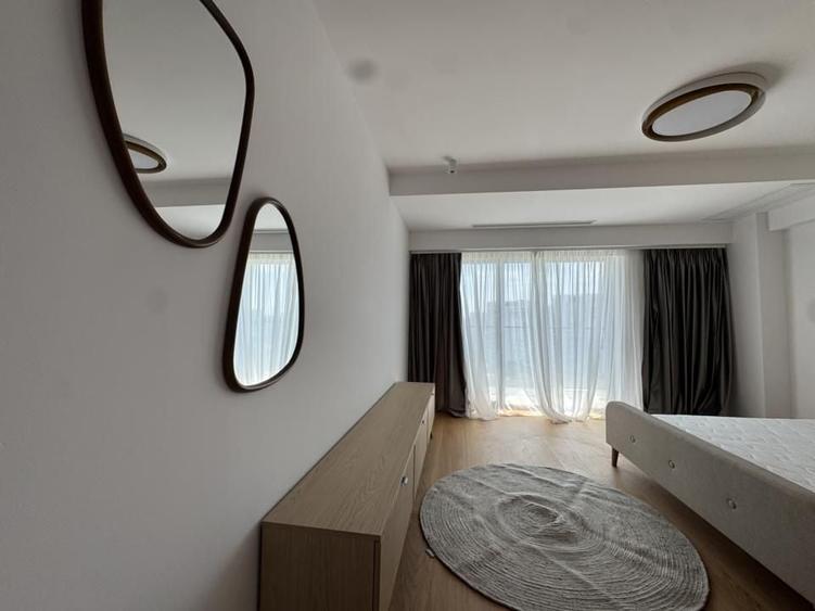 Apartament cu 4 camere în Herăstrău