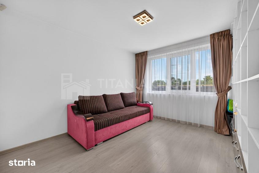 Casă cu 5 camere cu Teren 650 Mp în Stupini