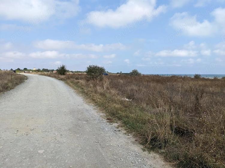Vand teren Corbu, la limita biosferei, primul lot de pe mal - 3
