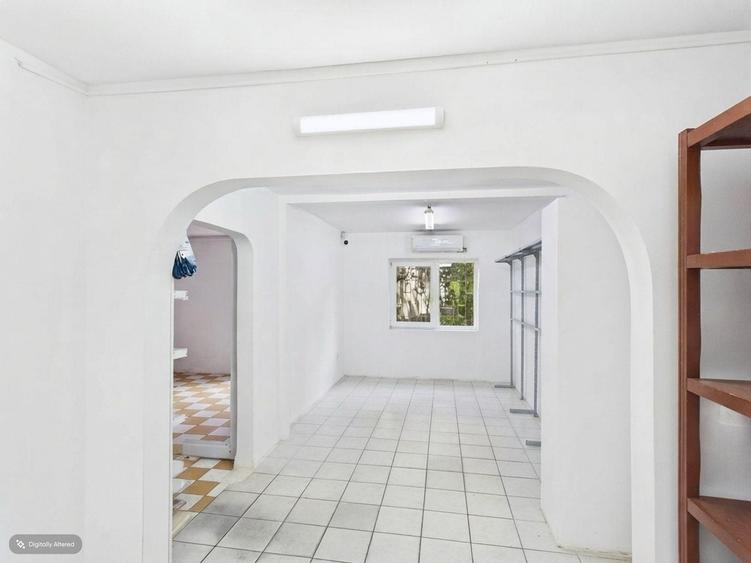 Spațiu comercial, de 62 mp, în Rogerius