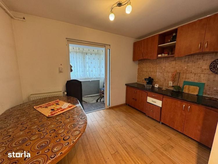 Apartament cu 4 camere în Central