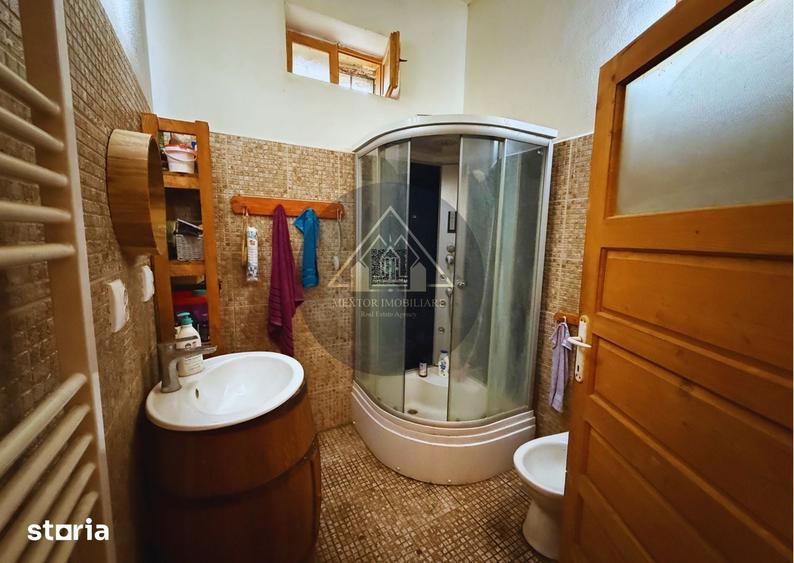 Casă cu 4 camere cu Teren 1176 Mp în Biertan