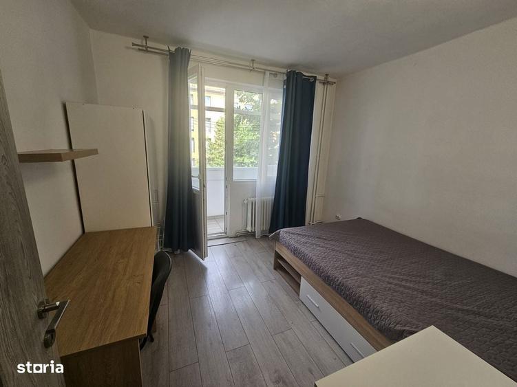 Apartament cu 3 camere decomandat în Central