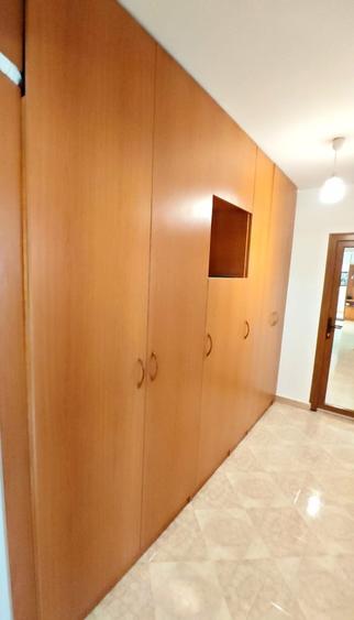 Apartament cu 3 camere decomandat, mobilat în Rahova