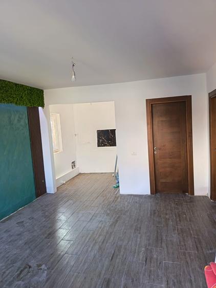 Casă individuală cu 2 camere cu Teren 160 Mp în Nord