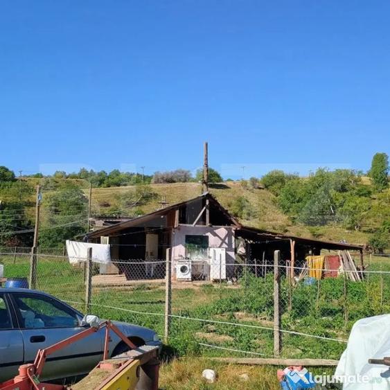 Teren de 17000 mp, în Central