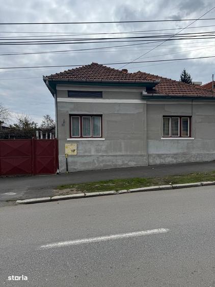 Casă cu 2 camere în Central