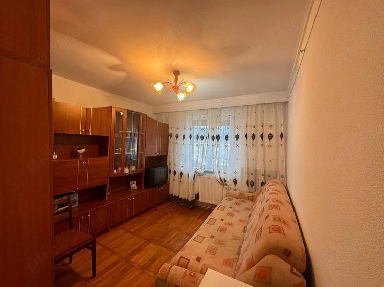 Apartament cu 2 camere semidecomandat în Dacia