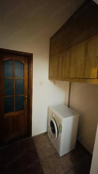 Apartament cu 3 camere decomandat în Soarelui