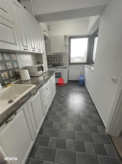 Apartament cu 2 camere decomandat în Far