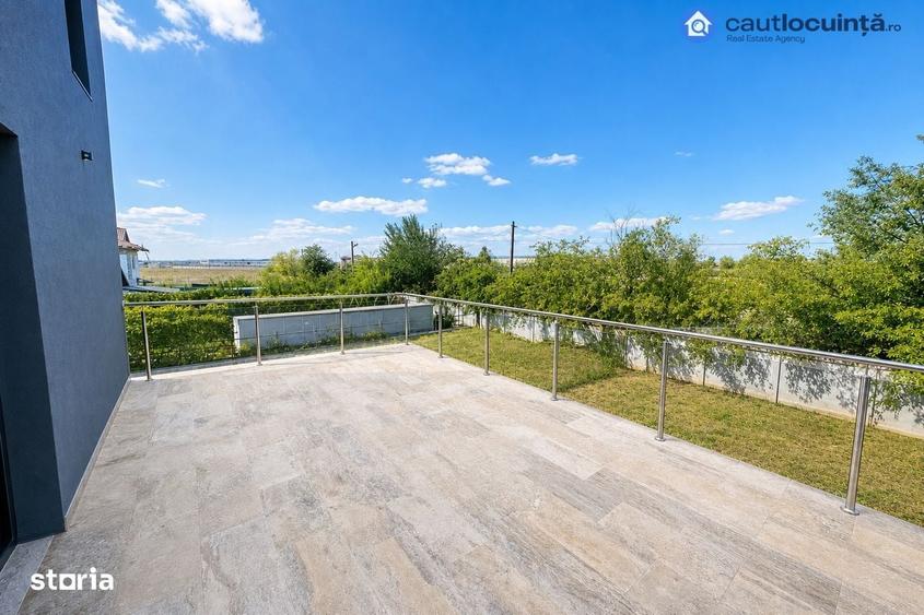 Casă cu 4 camere cu Teren 500 Mp în Central