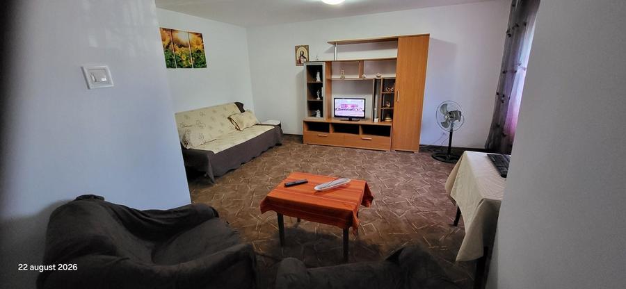 Apartament de inchiriat/loc parcare inclus - 2