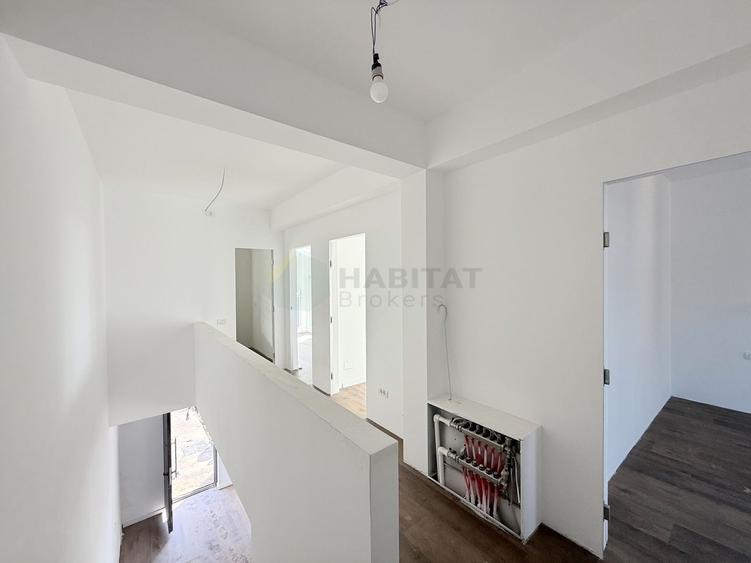 Duplex cu 4 camere cu Canalizare în Tunari