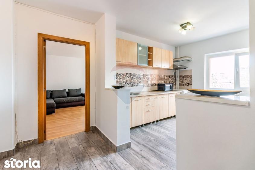 Apartament cu 3 camere în Vitan