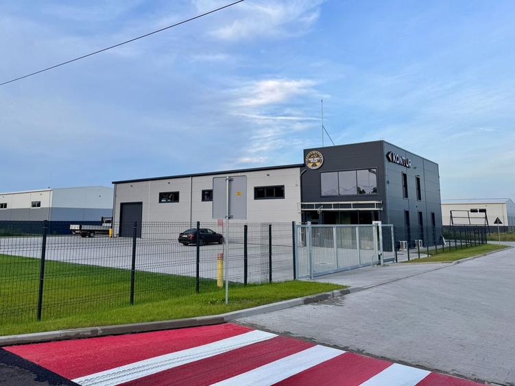 Spațiu industrial, de 528 mp, în Central