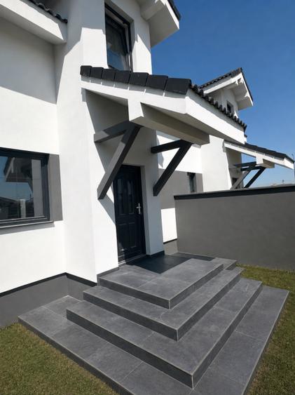 Duplex cu 4 camere cu Canalizare în Moșnița Nouă