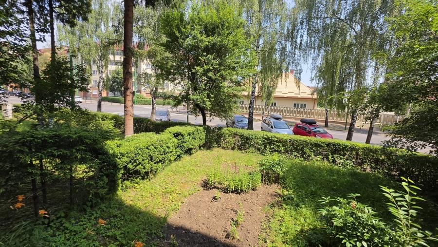Apartament cu 2 camere decomandat, mobilat în Răcădău