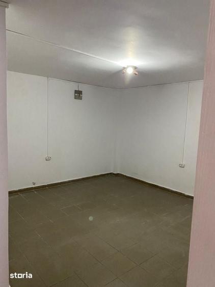 Spațiu comercial, de 60 mp, în Bartolomeu