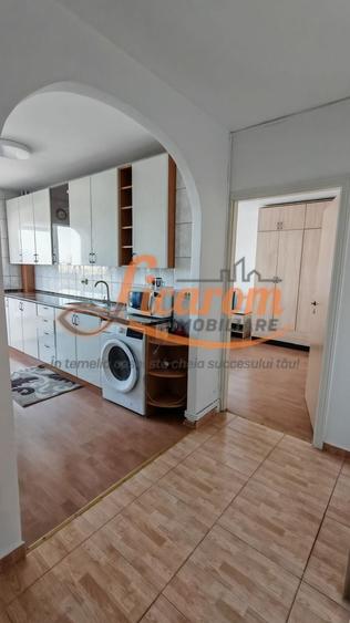Apartament cu 2 camere decomandat, mobilat în Centrul Civic