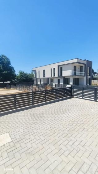 Casă cu 3 camere în Budeasa
