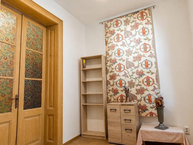 Apartament cu 2 camere decomandate, confort sporit, 64 mp, etaj 1, finisat, mobilat si utilat, cu te - 6