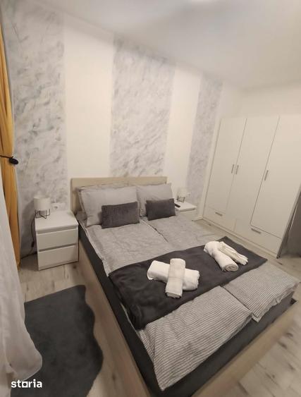 Apartament cu 2 camere semidecomandat în Florești