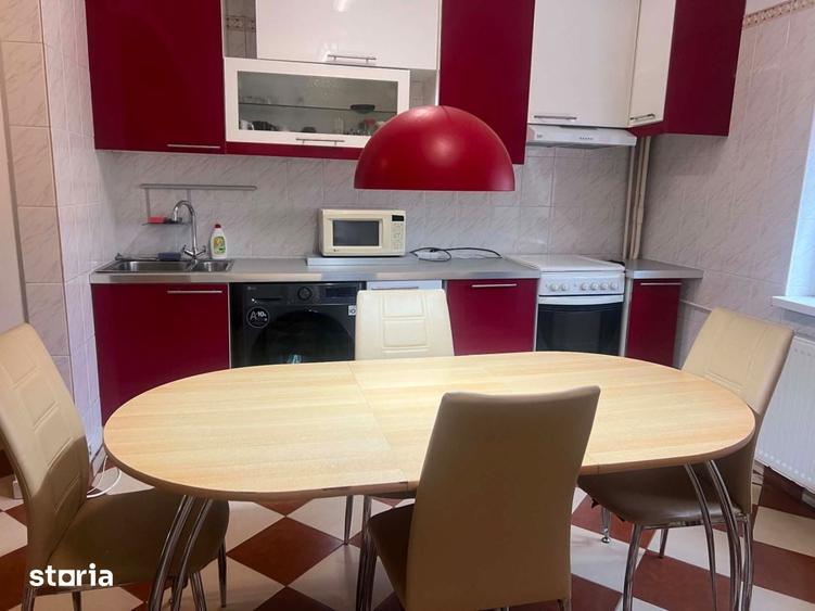 Apartament cu 4 camere în Nerva Traian