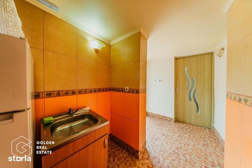 Casă cu 4 camere în Ghioroc