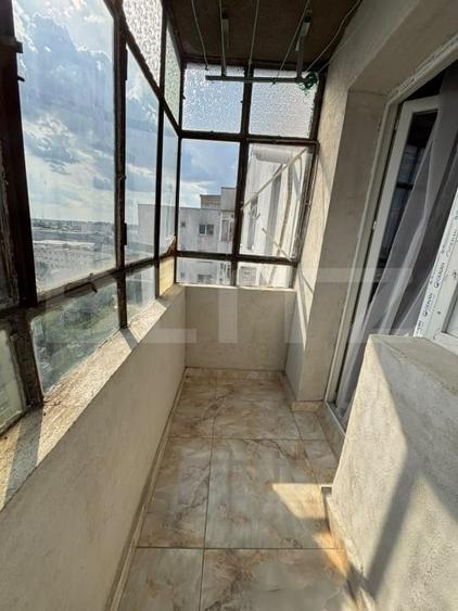 Apartament cu 2 camere decomandat, mobilat în Republicii