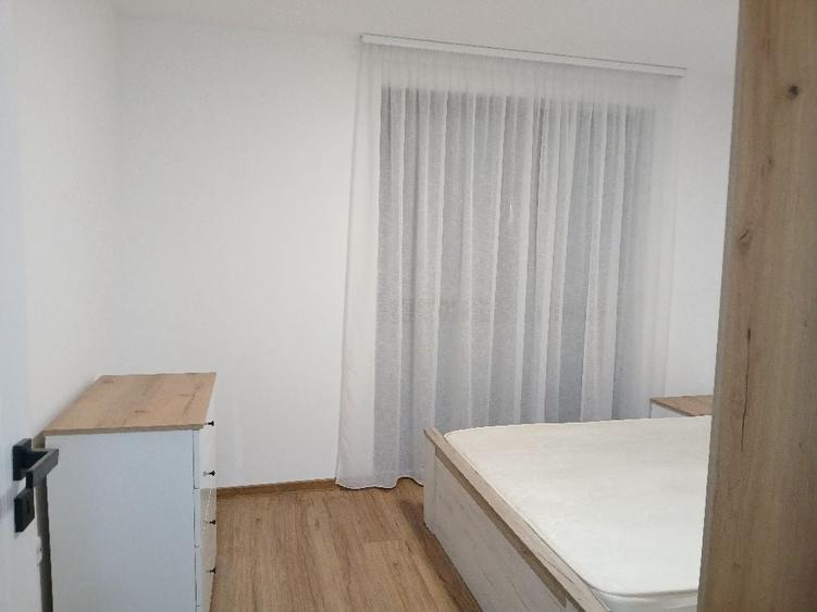 Apartament cu 2 camere în Petru Rareș