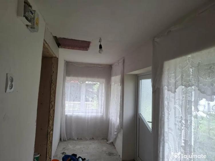 Casă cu 3 camere în Tansa