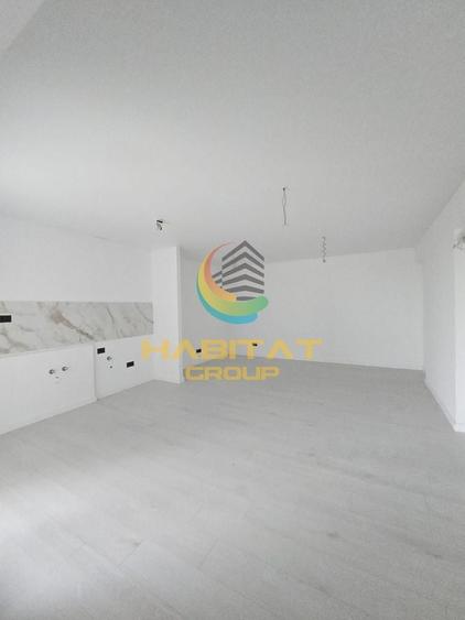 Apartament cu 4 camere decomandat în Olteniței