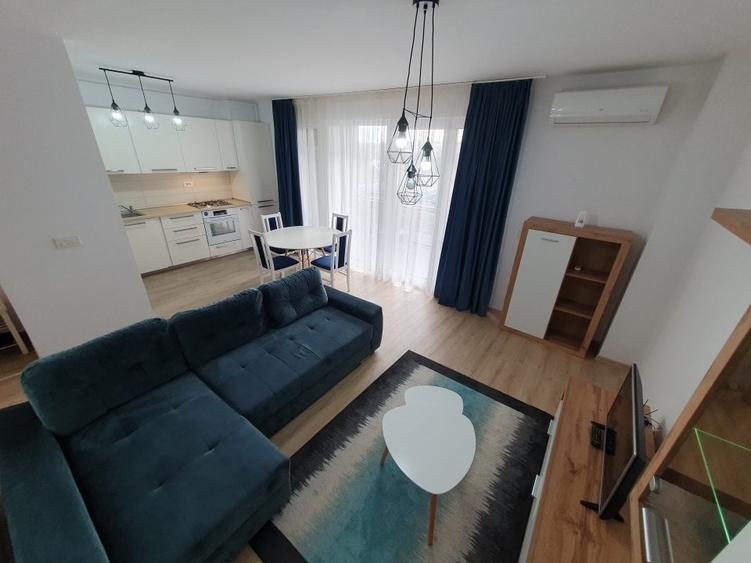 Apartament cu 2 camere decomandat, mobilat în Aradului