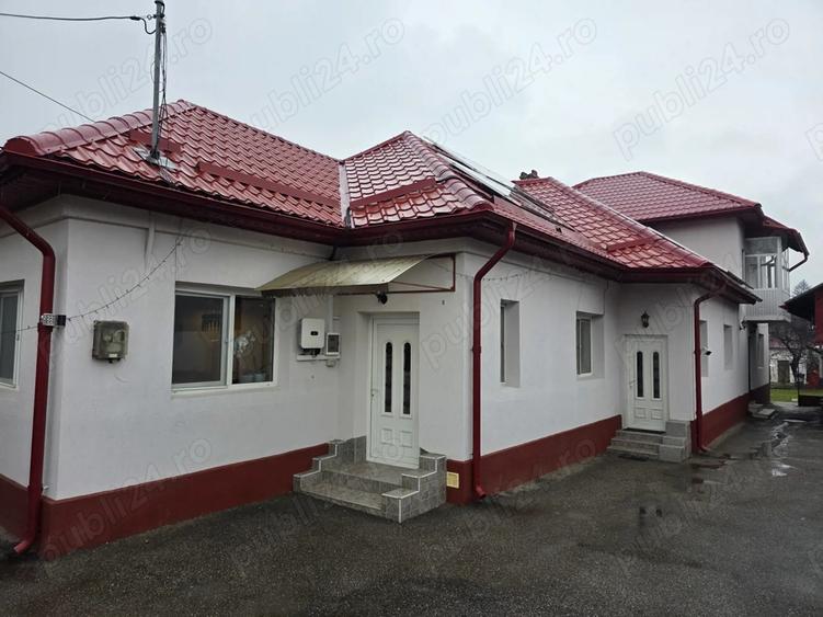 Casă cu 4 camere cu Teren 563 Mp în Central