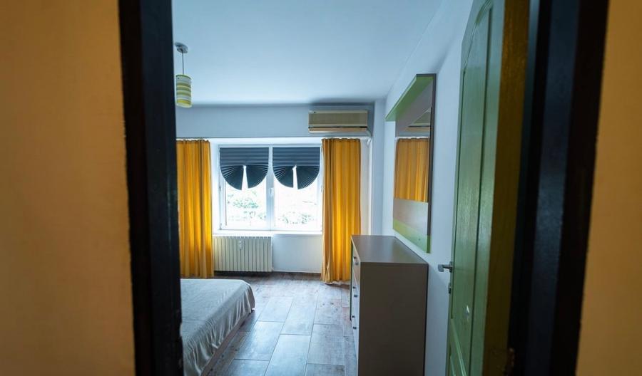 Apartament cu 2 camere decomandat în Calea Călărașilor
