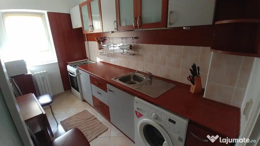 Apartament cu 2 camere decomandat în Alexandru cel Bun