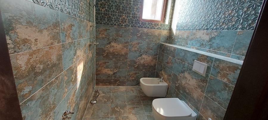Casă individuală cu 10 camere cu Canalizare în Snagov