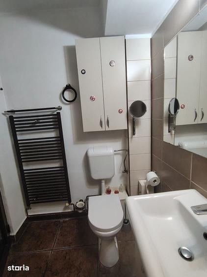 Apartament cu 3 camere decomandat în Ultracentral