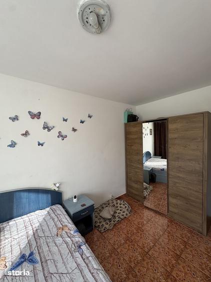 Apartament cu 2 camere semidecomandat în Astra