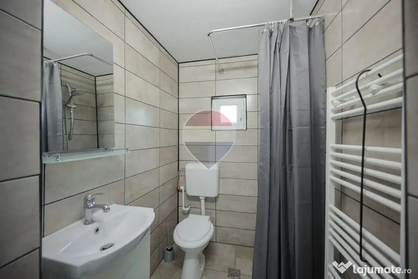 Casă cu 3 camere cu Teren 8788 Mp în Forosig