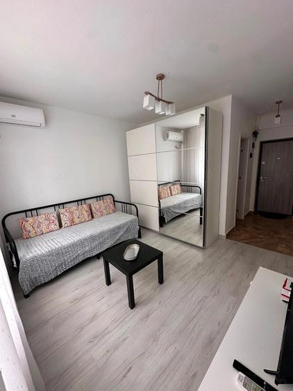 Garsoniera de inchiriat Militari Residence str. Rezervelor nr.60bis, libera - 1