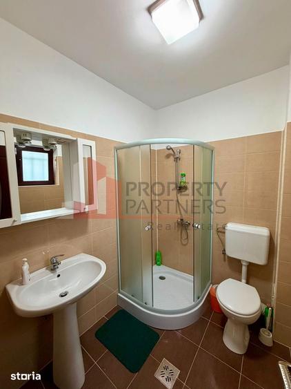 Casă cu 7 camere cu Teren 406 Mp în Predeluț