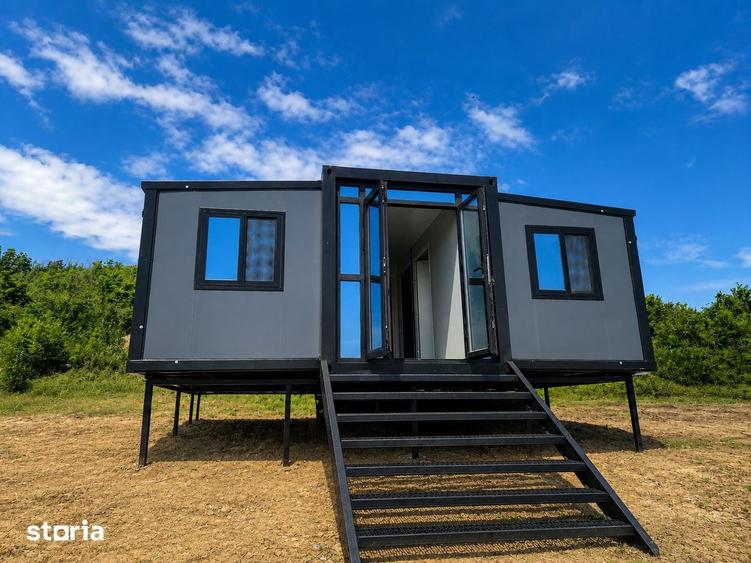 Casă cu 2 camere cu Teren 450 Mp în Tomești