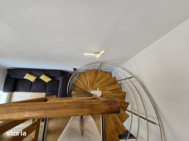 Apartament cu 3 camere semidecomandat în Ștefăneștii de Jos
