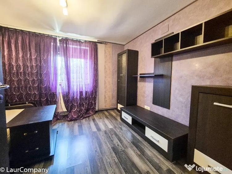 Casă cu 4 camere cu Canalizare în Central