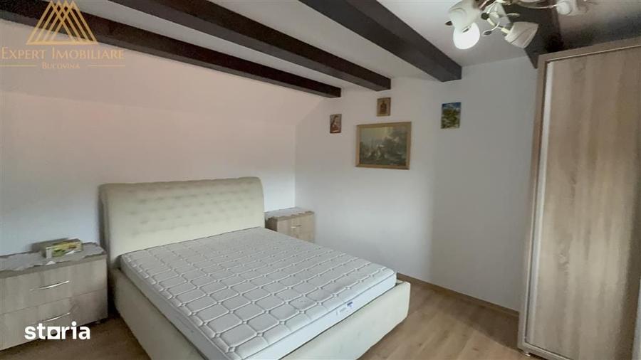 Casă cu 4 camere cu Teren 3000 Mp în Vama