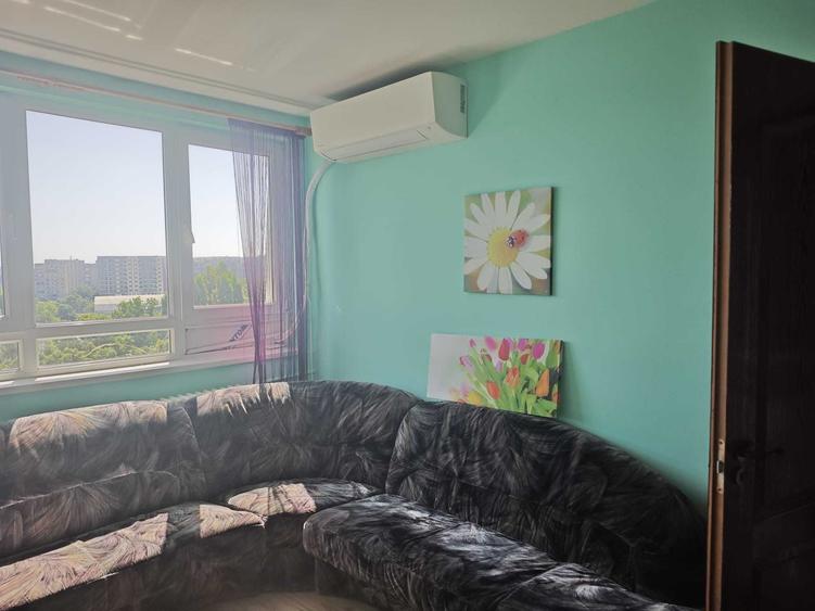 Apartament cu 3 camere semidecomandat în Drumul Taberei